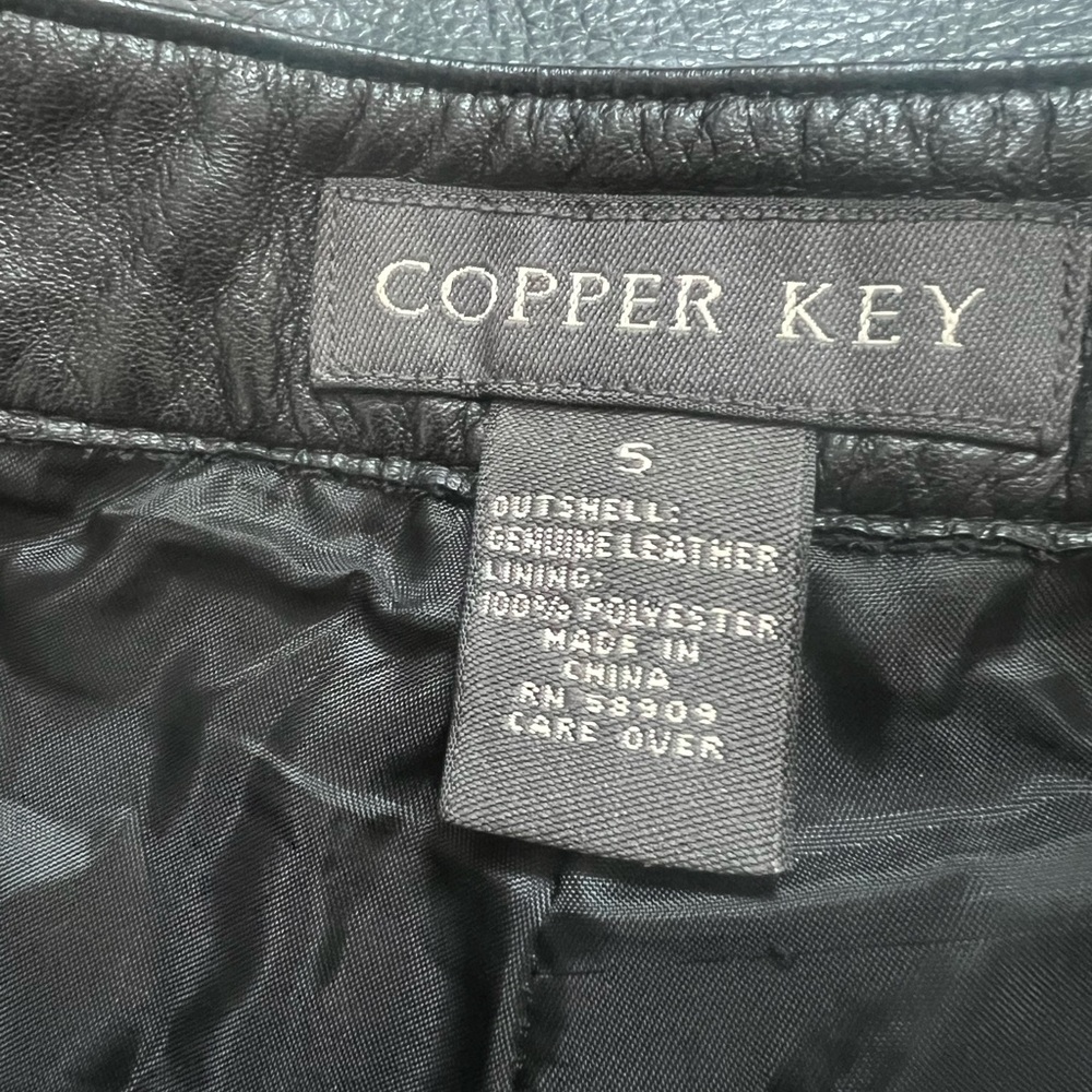 Vintage genuine leather pants - Picture 2 of 5